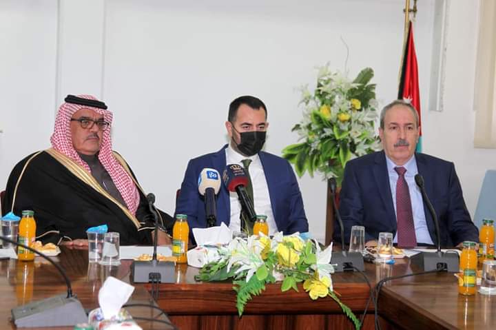 الحياة السياسية في الدولة الأردنية ندوة في جامعة آل البيت