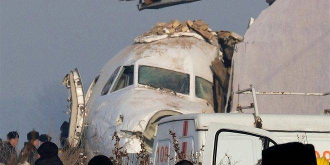 مصرع طيارين اثنين في تحطم مروحية على الحدود الباكستانية الهندية