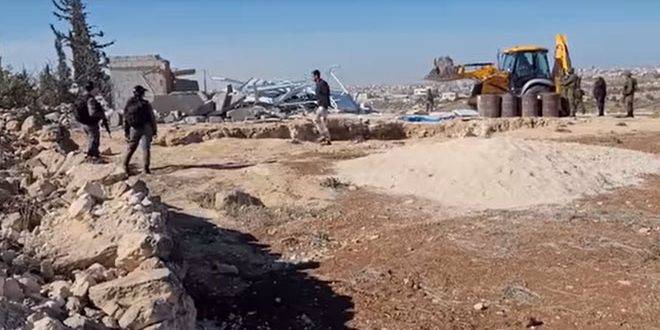 الاحتلال يهدم منزلاً جنوب الخليل