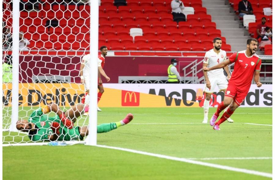 البحرين يودّع بطولة كأس العرب بخسارة قاسية من عُمان