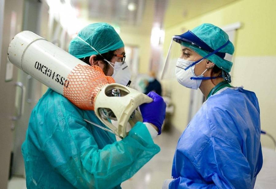 سوريا ..وفاة شخص وإصابة اثنين آخرين جراء انفجار أسطوانة أوكسجين في مستشفى حلب