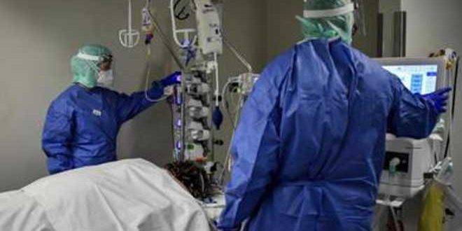 بريطانيا تسجل أكبر حصيلة إصابات بكورونا منذ كانون الثاني الماضي