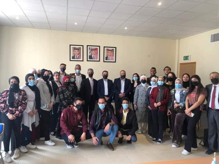 وفد من هندسة العمارة  يشارك بورشة عمل لتطوير الحرم الجامعي بالعقبة