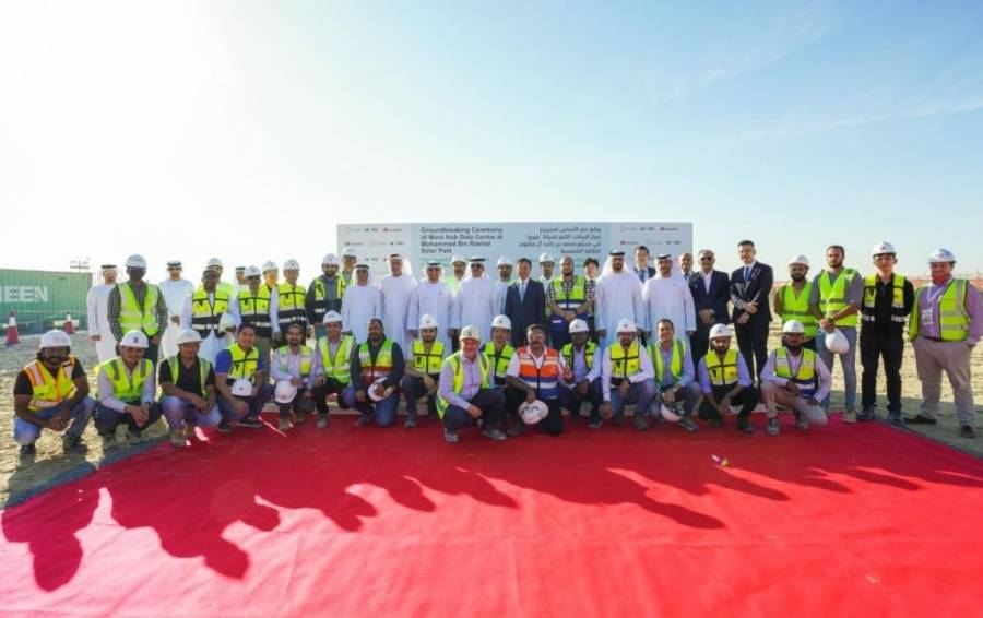 وضع حجر الأساس لأكبر مركز بيانات يعمل بالطاقة الشمسية في الشرق الأوسط وأفريقيا بدبي