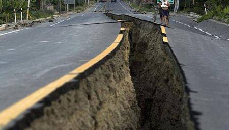 زلزال قوي يضرب ولاية كاليفورنيا الأمريكية