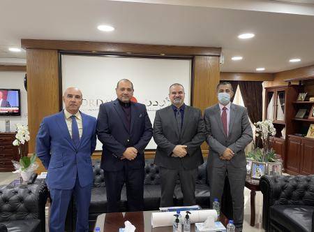 رئيس مجلس إدارة نوبلز يلتقي وزير الاستثمار
