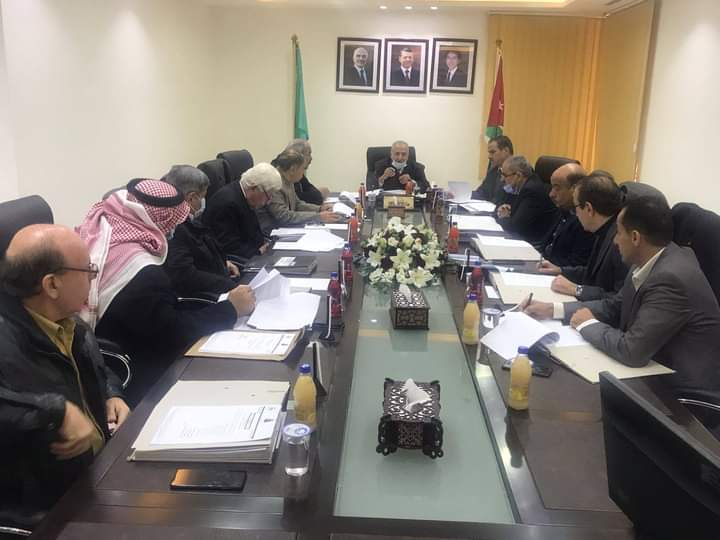 مجلس أمناء جامعة آل البيت يناقش عددا من القرارات المهمة