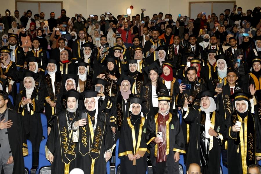 حفل #أداء_القسم_المهني لخريجي كلية التمريض في جامعة آل البيت