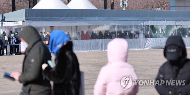 كوريا الجنوبية تسجل أعلى حصيلة يومية بالإصابات بأوميكرون