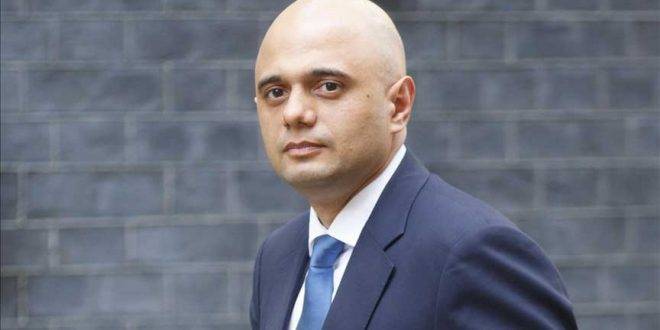 وزير الصحة البريطاني يدعو للتعايش مع كورونا عبر التطعيم