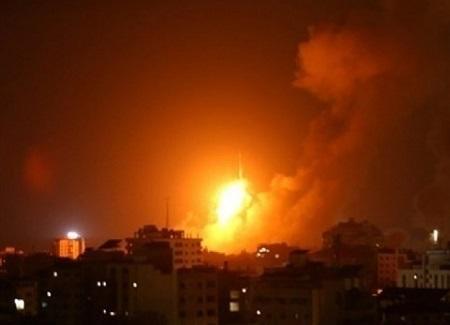 الطيران الإسرائيلي يستهدف موقعا جنوبي غزة