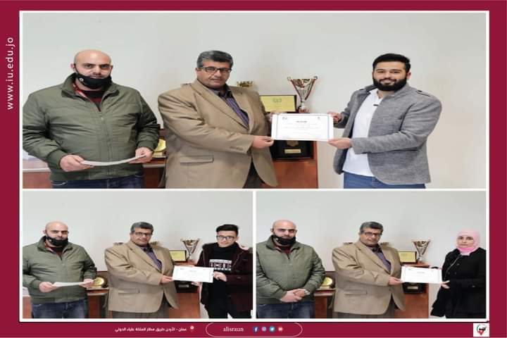 تكريم الطلبة الفائزين في مسابقة  الإسراء في أعين طلبتها 