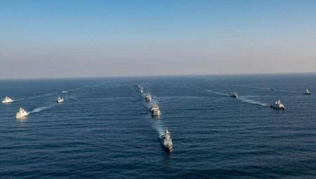 انطلاق تمرين درع الإمارات برا وبحرا وجوا