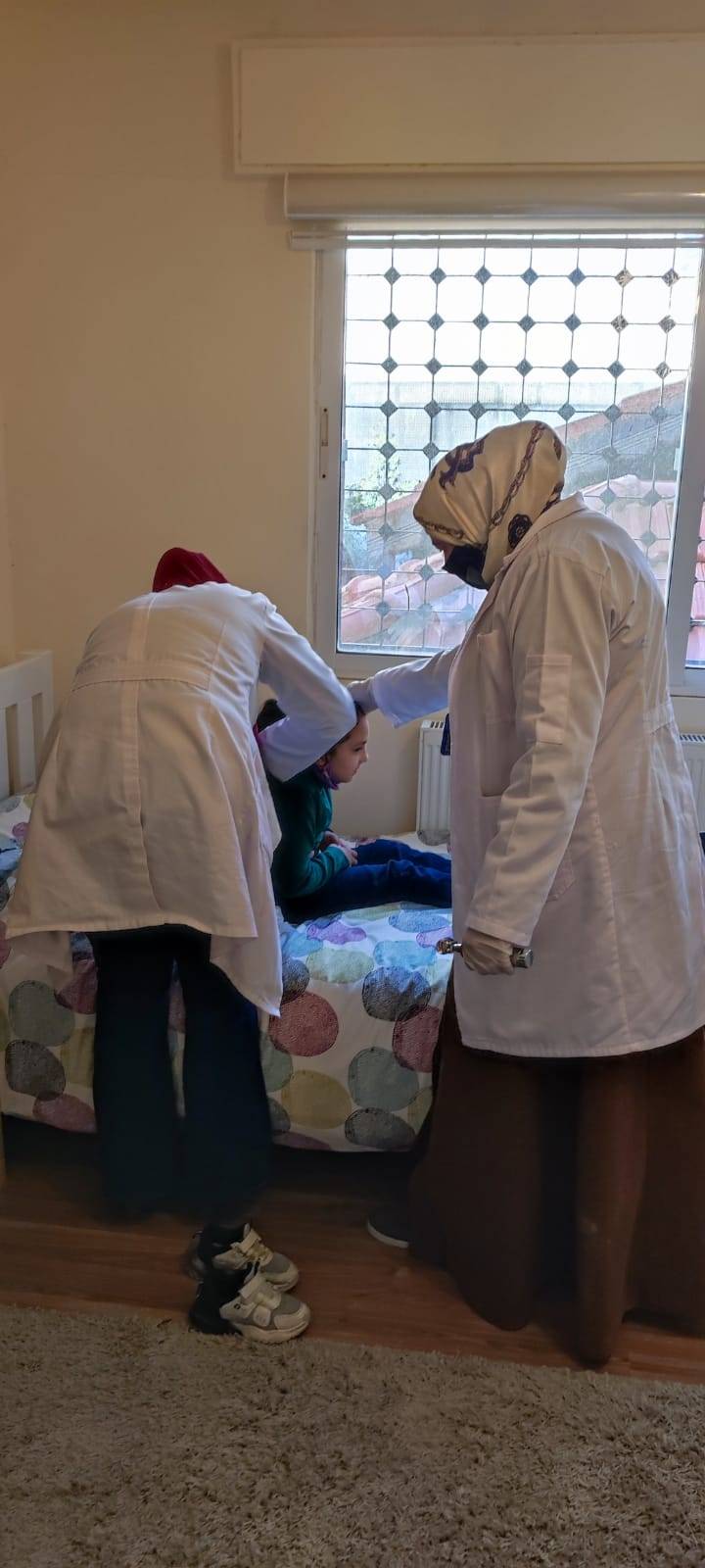 البلقاء التطبيقية : تقديم خدمات الرعاية الصحية لمنتفعات مبرة الملك عبدالله الثاني ابن الحسين المعظم