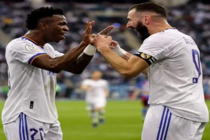 ريال مدريد يفسد الكلاسيكو الجديد على برشلونة ويضع يدا على كأس السوبر