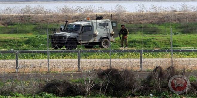 قوات الاحتلال تجدد اعتداءاتها على الفلسطينيين شرق قطاع غزة
