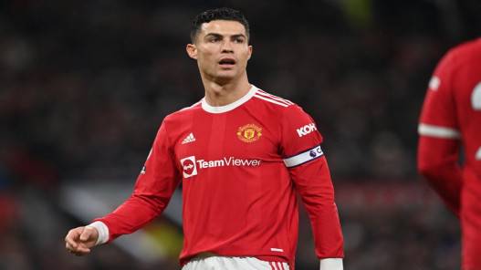 مانشستر يونايتد يجب أن يكون بين الثلاثة الأوائل في الدوري الإنجليزي وفق رونالدو