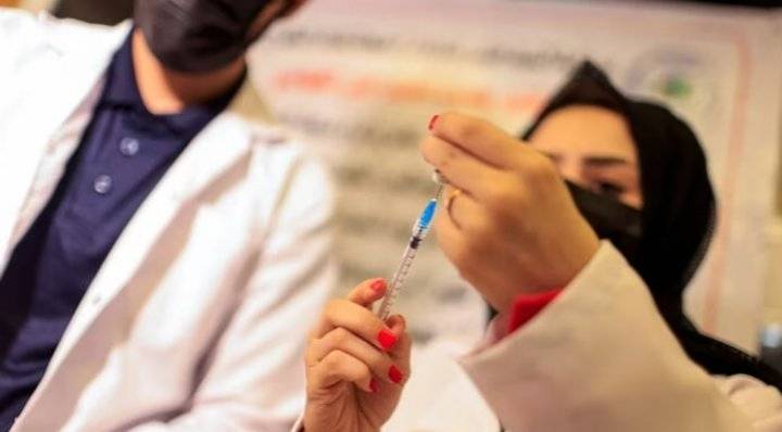 البحرين : أكثر من 2000 إصابة يوميا بفيروس كورونا