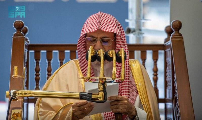 خطيب الحرم المكي: الدعاء سلاح لا ينبو ومن الوسائل العظيمة لحلاوة الإيمان