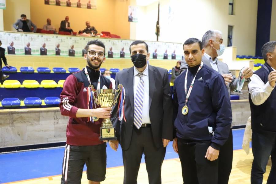 العجلوني يرعى حفل ختام الدورة الرياضية للكليات الجامعية والجامعية المتوسطة احتفالا بالعيد الستين لميلاد جلالة الملك