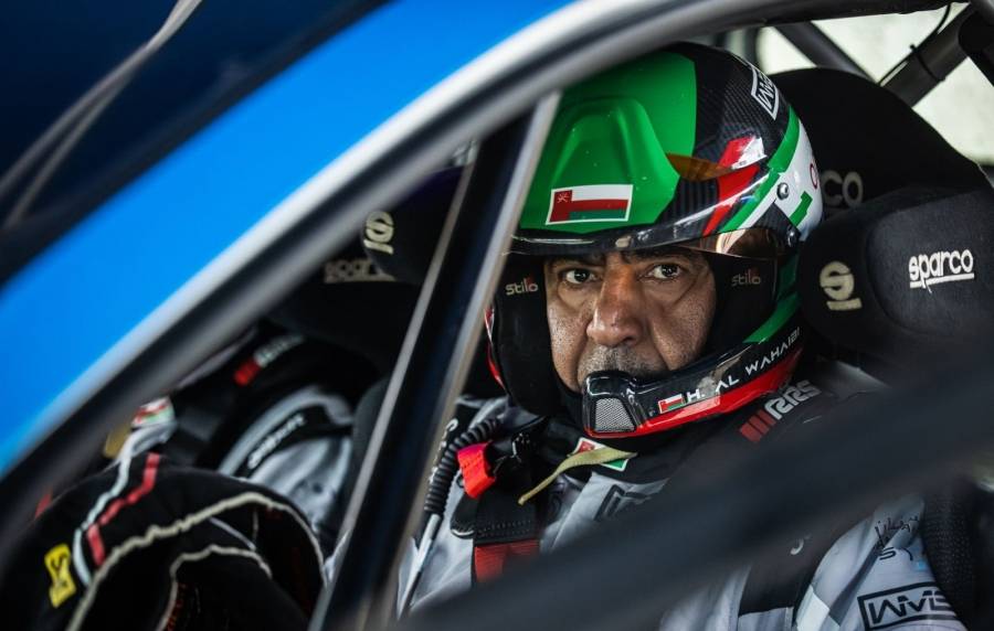 الوهيبي يعلن مشاركته في جولتين من بطولة الشرق الأوسط للراليات