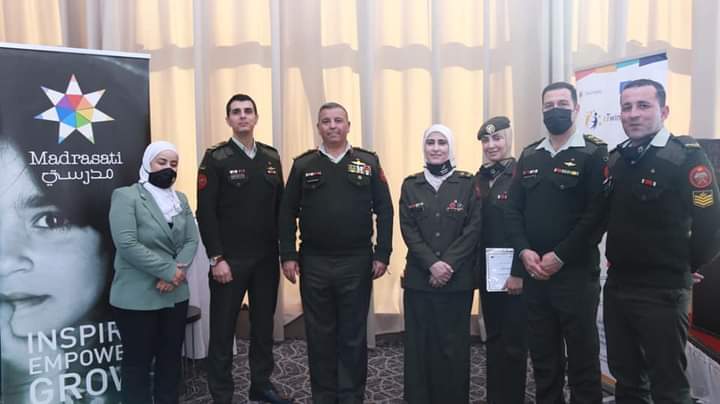 مدارس الثقافة العسكرية تفوز بمراكز متقدمة في المسابقة المحلية لمشروع التوأمة الإلكترونية.