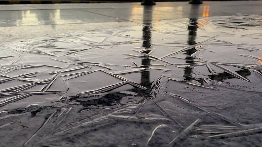 جامعات تعلق دوامها وأخرى تؤخره (أسماء)