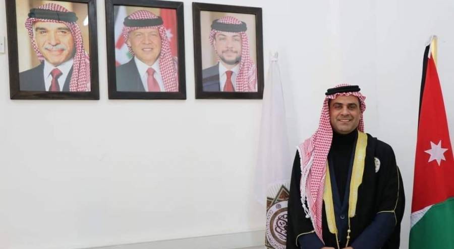 الشيخ عبد الكريم الحويان يُهنئ كايد شهاب بحصوله على الماجستير