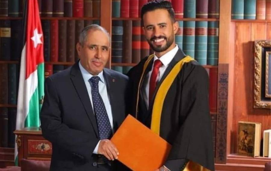 الطيب يُهنئ  اللواء الركن المتقاعد محمد سلمان القضاة بتخرج نجله زيد