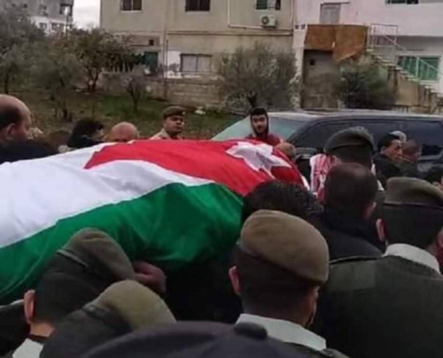 من قتل شهداء وطني ؟؛ فأوجعنا صقيع الموت ، شهداء الوطن الرذاذ الدافئ والودق والغدق .