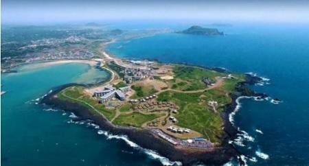 دولة تعلن عن أول إصابة بكورونا منذ بداية الجائحة