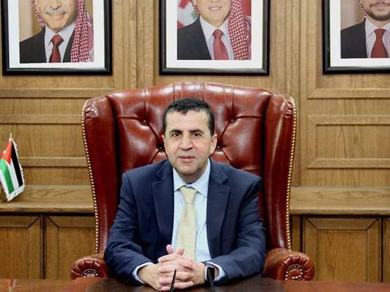 تعميمان هامان من رئيس (البلقاء التطبيقية)