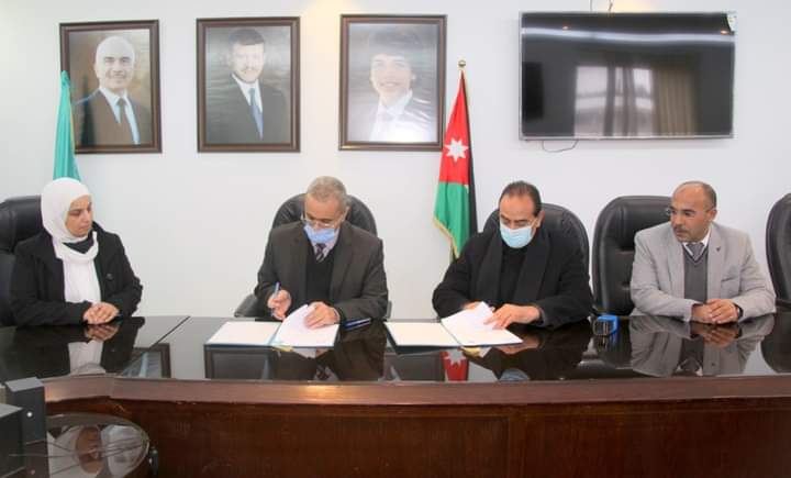 توقيع مذكرة تفاهم بين جامعة آل البيت واتحاد الجمعيات الخيرية بالمفرق