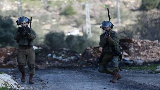 إصابات واعتقالات خلال اعتداء الاحتلال الإسرائيلي على فلسطينيين في القدس المحتلة