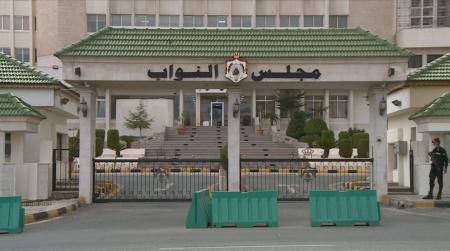 قانونية النواب تناقش مشروعي قانوني الأحزاب والانتخاب