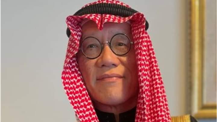 سفير اليابان بالسعودية يتلو الفاتحة ويوضح دوافع قراءته للقرآن