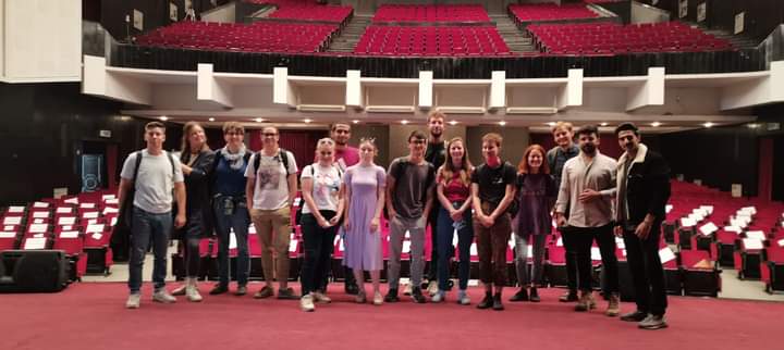 تخريج طلبة برنامج اللغة والثقافة العربية في الجامعة الألمانية الأردنية