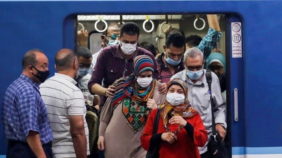 مصر تسجل ارتفاعا في وفيات وإصابات كورونا