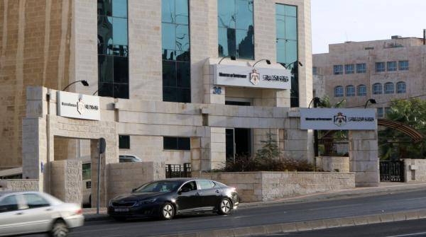 القطارنة: الاستثمارات الإماراتية لعبت دوراً هاماً في الاقتصاد الأردني