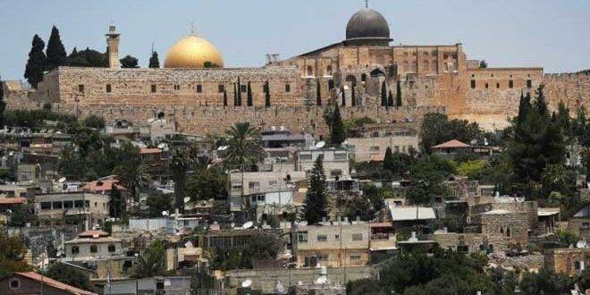 قوات الاحتلال تمنع الفلسطينيين من الوصول للمسجد الأقصى