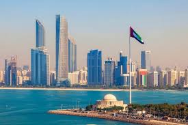 الإمارات تدعو مواطنيها لعدم السفر إلى أوكرانيا