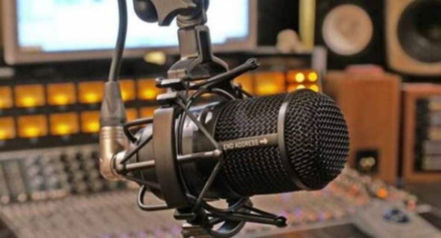 اطلاق أول إذاعة إخبارية في السعودية اليوم