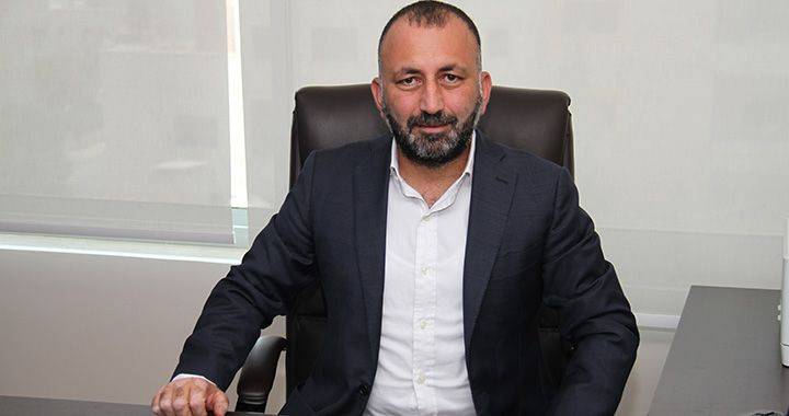الحوامدة يكشف بالاسم عن أولى صفقات الوحدات الاحترافية