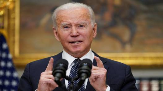 بايدن يمدد حالة الطوارئ العامة بسبب خطر كورونا على الصحة العامة