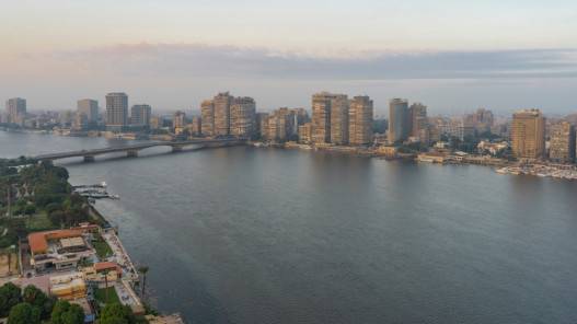 52 وفاة و2053 إصابة جديدة بفيروس كورونا في مصر