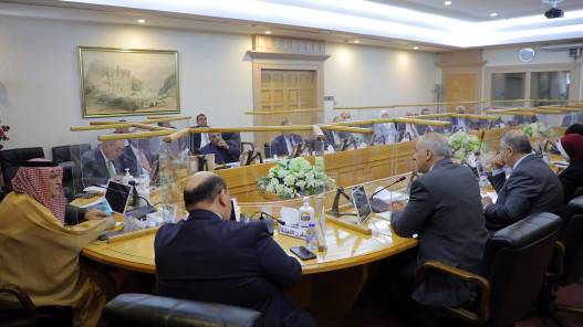 دعوة لتطوير القطاع الطبي وزيادة الرواتب وتوفير البيئة الطبية المناسبة