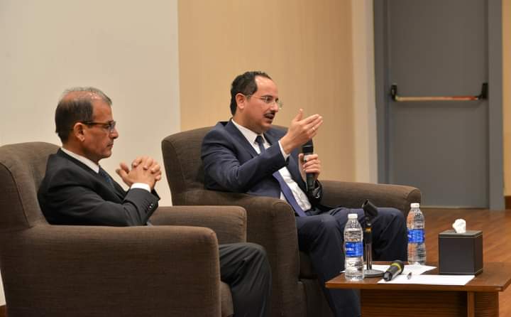 رئيس الجامعة الألمانية الأردنية يلتقي بمساعدي البحث والتدريس _صور