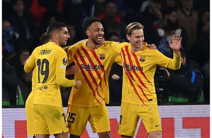 برشلونة يحسم قمته مع نابولي ويبلغ ثمن نهائي «يوروبا ليغ» وخروج دورتموند