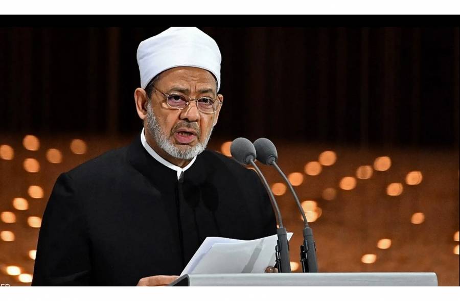 شيخ الأزهر يعلق على حرب روسيا وأوكرانيا ويطلق دعوة