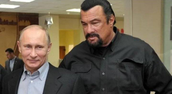 صديق بوتن الأميركي الروسي.. سيغال يعلق على غزو أوكرانيا